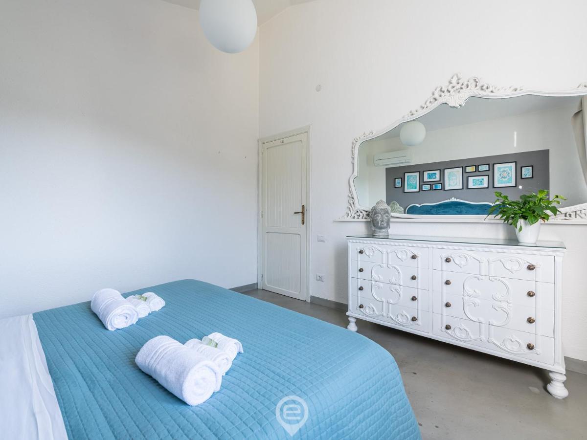 Villa Virago Porto Columbu - Perd'E Sali Exteriér fotografie